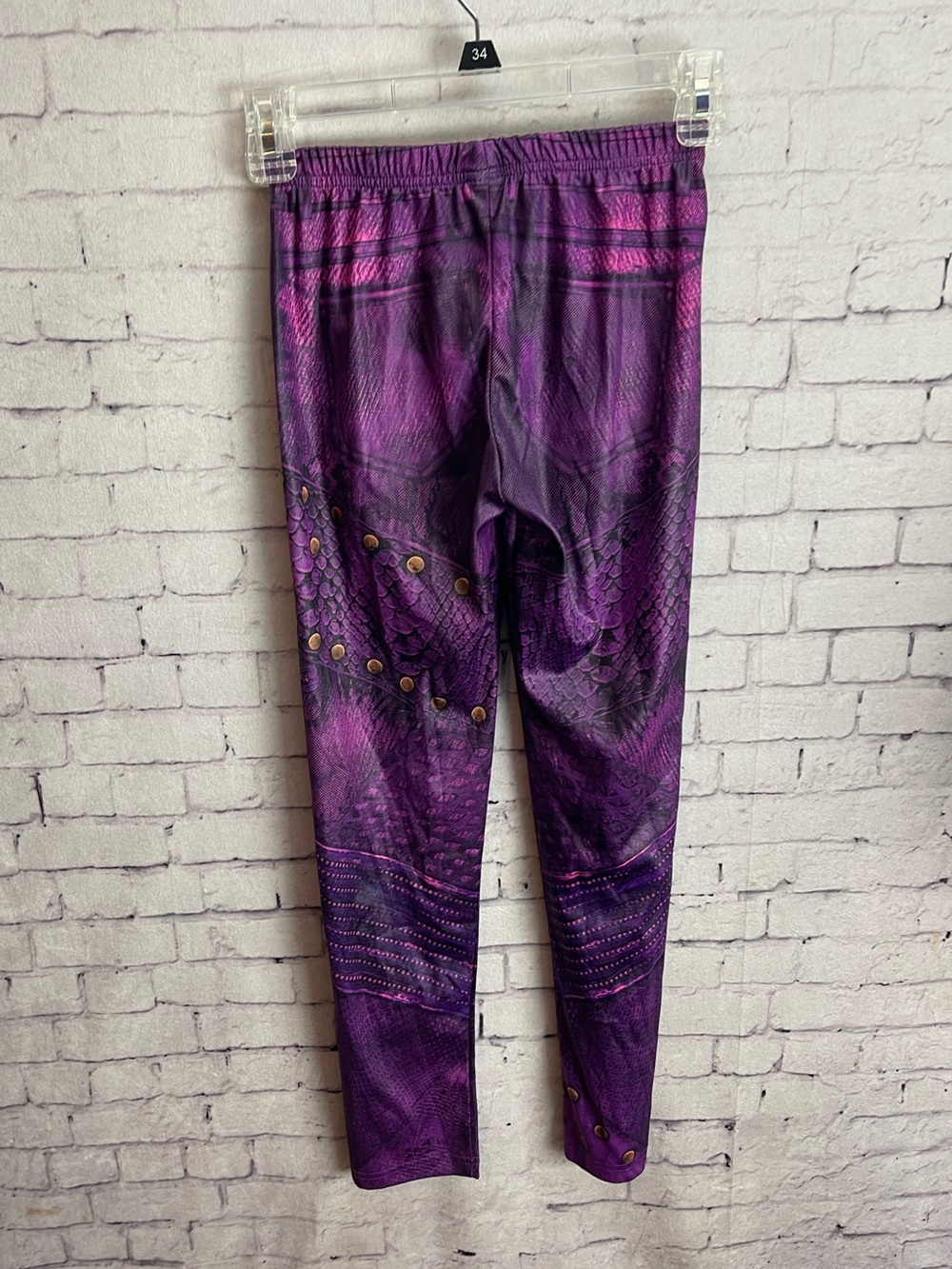 Disney store mal descendants costume size 9/10 - Picture 6 of 7
